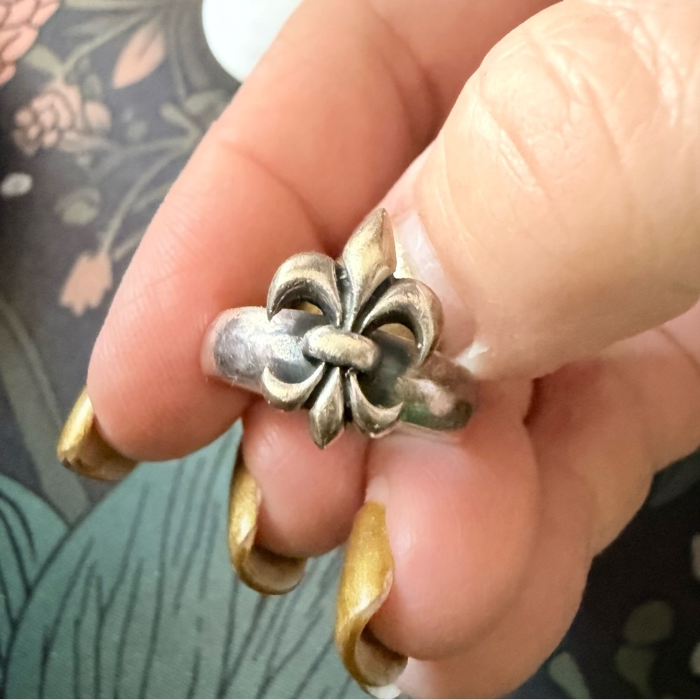 Sterling Silver Fleur-de-Lis Ring – Size 7 – Artisan Made – 5g